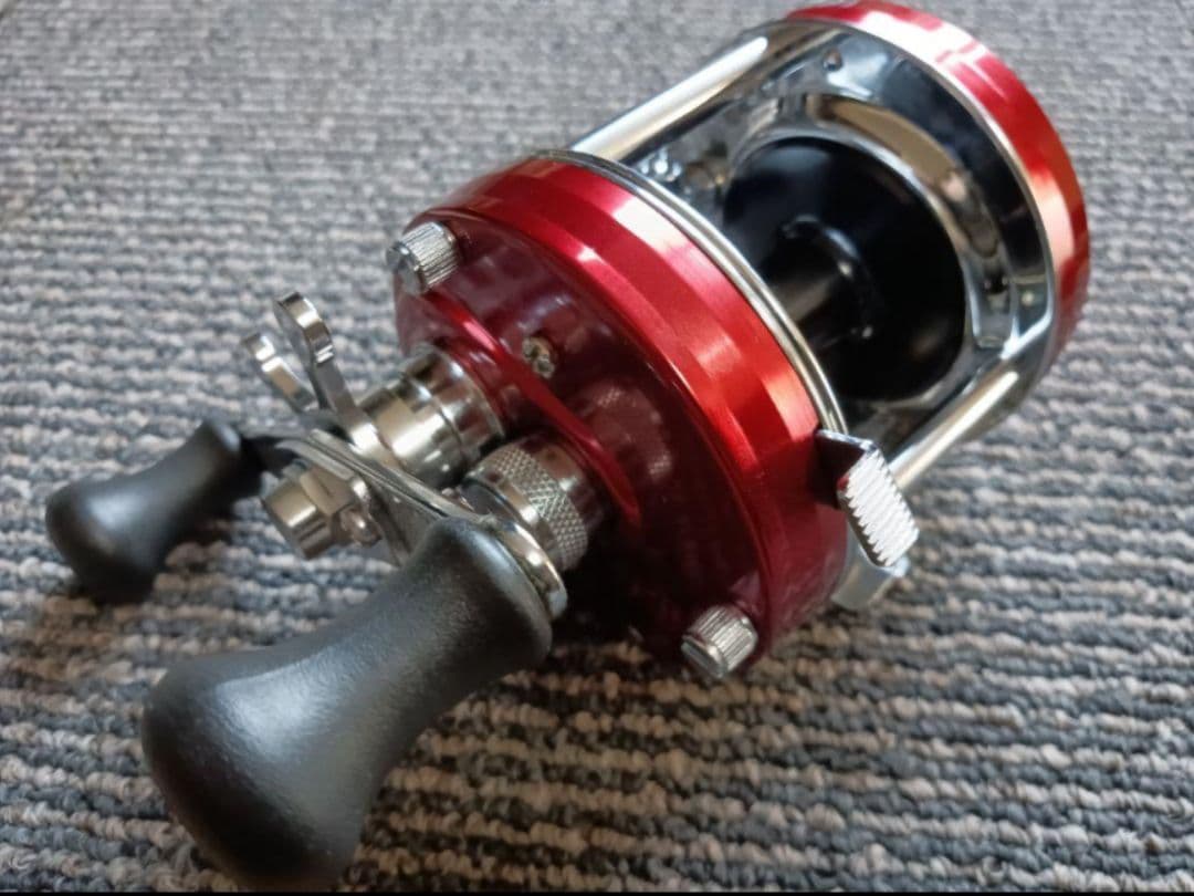 アブガルシア Abu Garcia アンバサダー5501C レッド