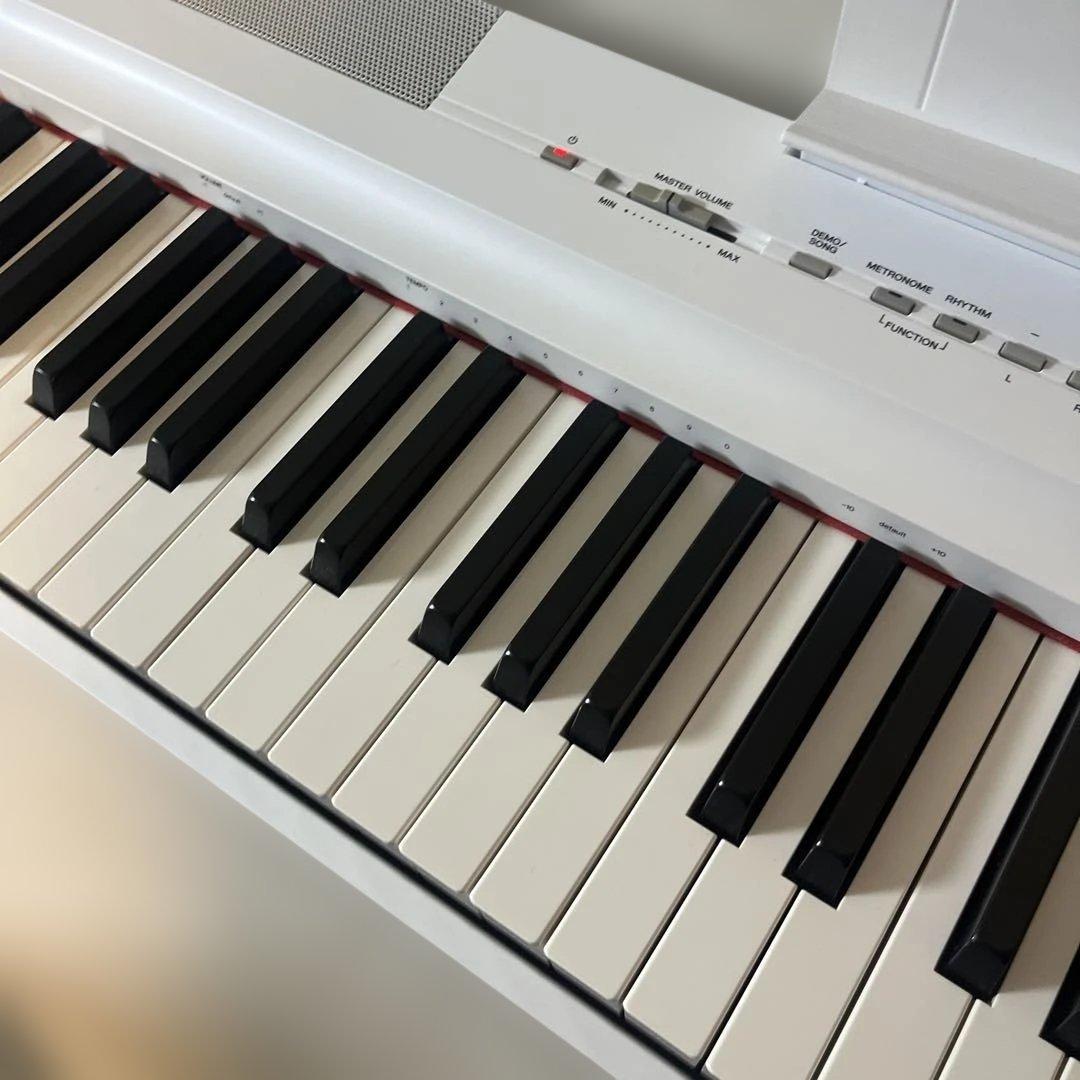 Piano Yamaha P-125 電子ピアノ
