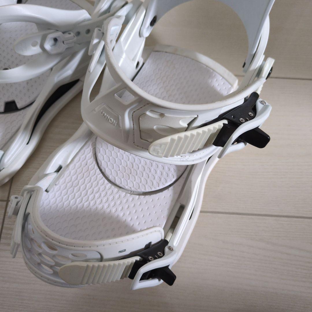 【土日限定値下げ】UNION LEGACY ホワイト Mサイズ 22-23