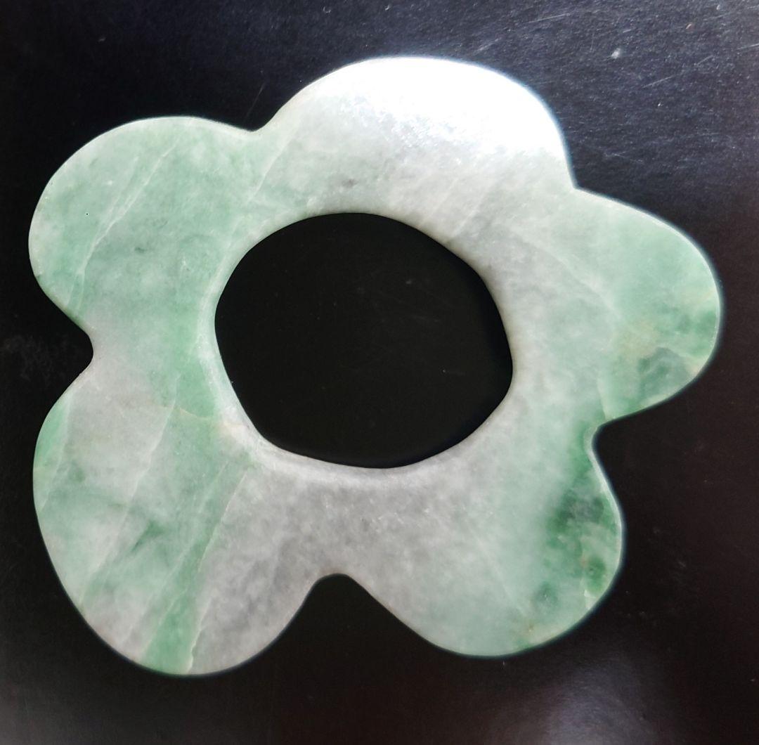 糸魚川翡翠　ペンダント