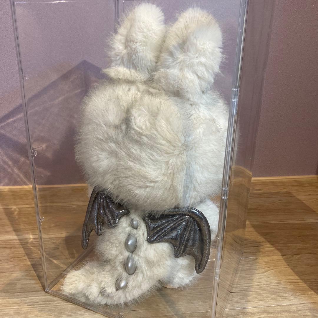 ラブブ　ポップマート　ウサギぬいぐるみ バットウィング付き　エンジェル