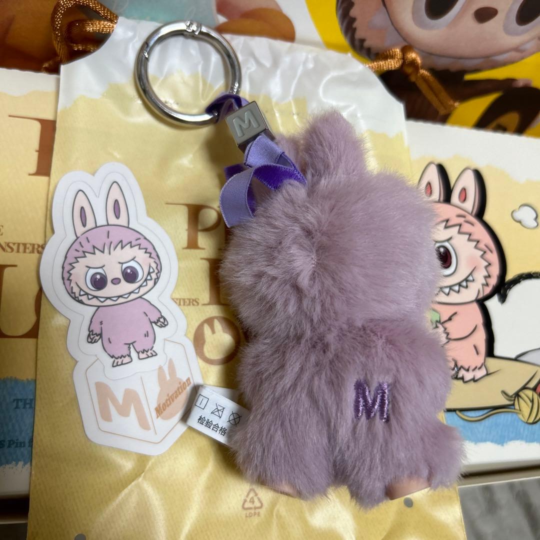 ラブブ LABUBU PIN FOR LOVE ぬいぐるみペンダント M