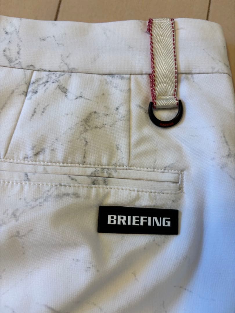 BRIEFING ダイダイ　柄　ショートパンツ　ブリーフィング ゴルフ