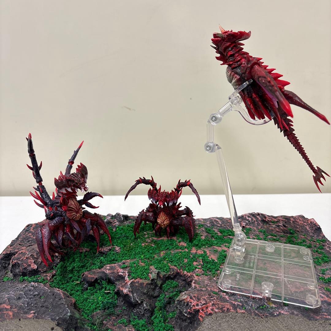 S.H.MonsterArts　デストロイア 　エボリューションセット