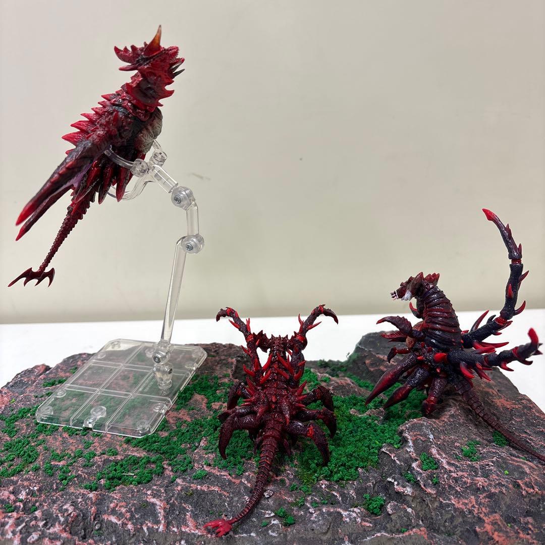 S.H.MonsterArts　デストロイア 　エボリューションセット