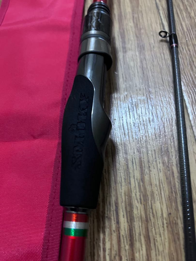 スミス　スモーキーラミアス　srm-s75