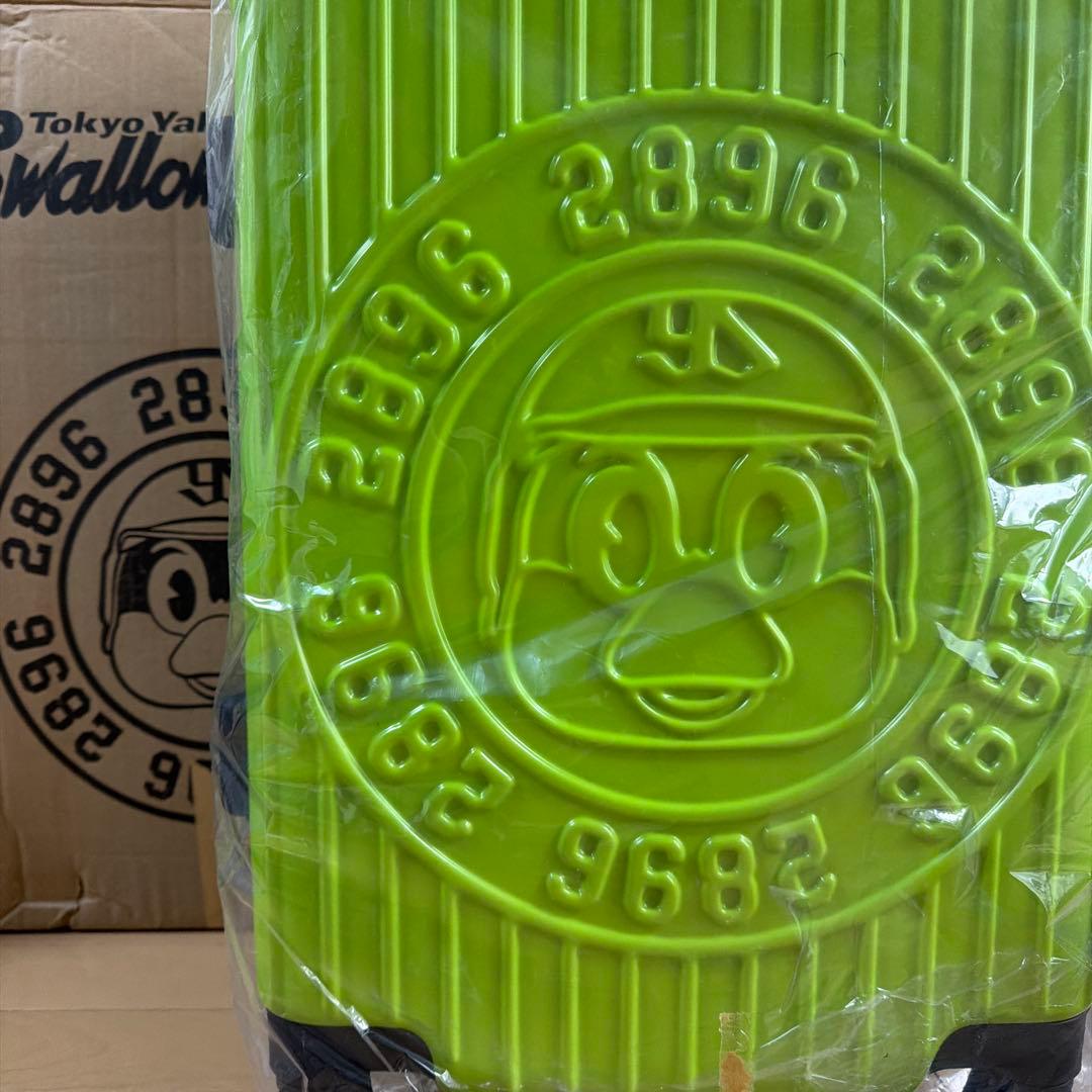 今月末で削除の為最終値下げ！　東京ヤクルトスワローズ キャリーケース