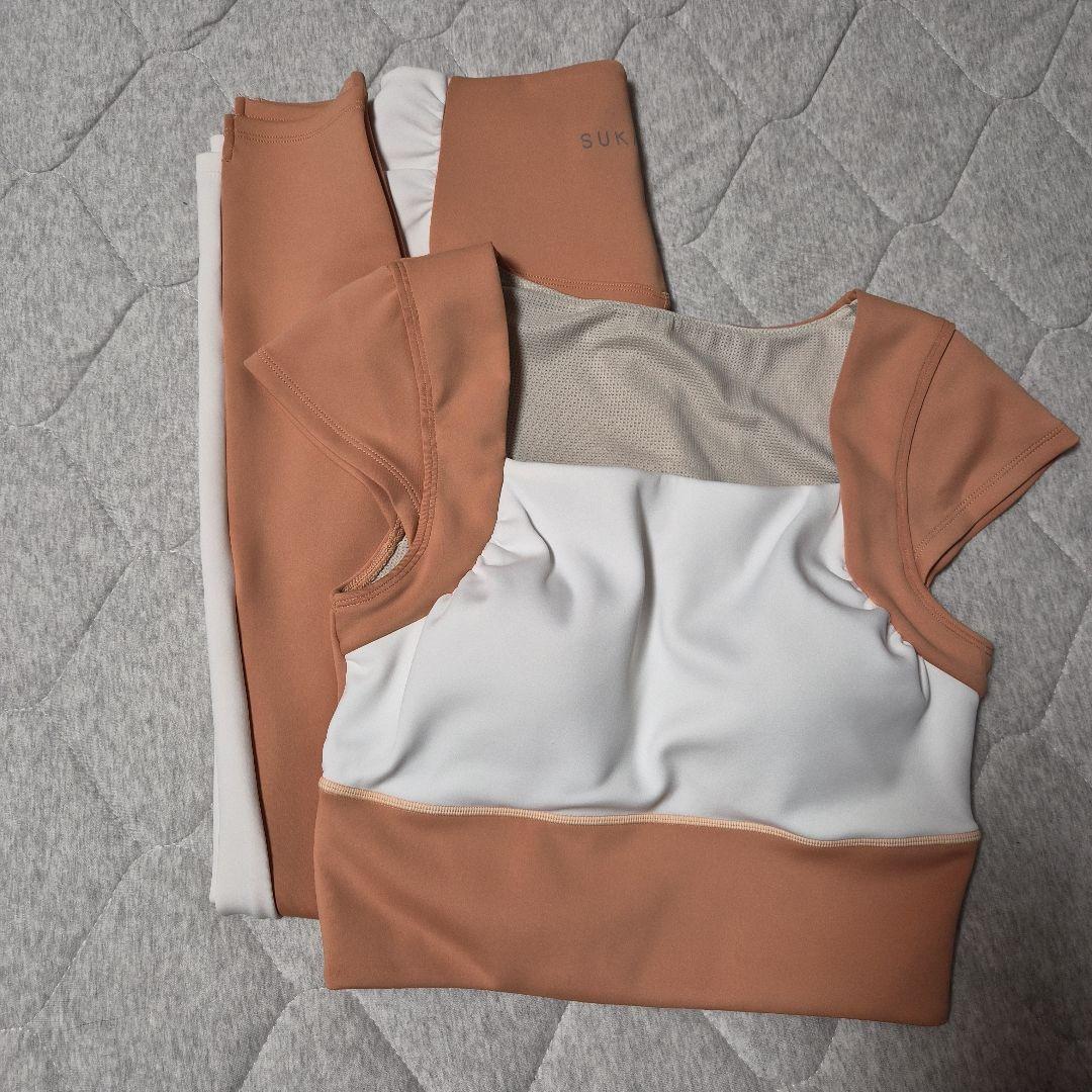 SUKALA ヨガ、ピラティスウェア上下セット Mサイズ