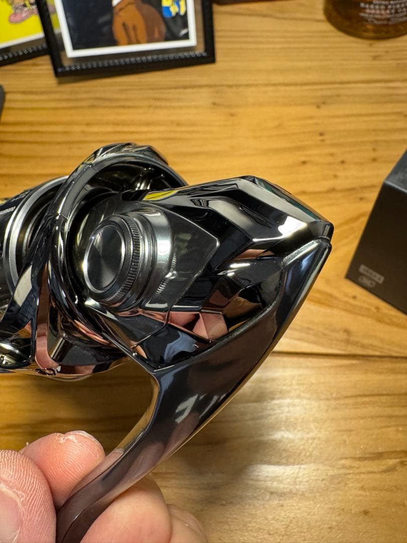 18ステラ STELLA 2500S スピニングリール