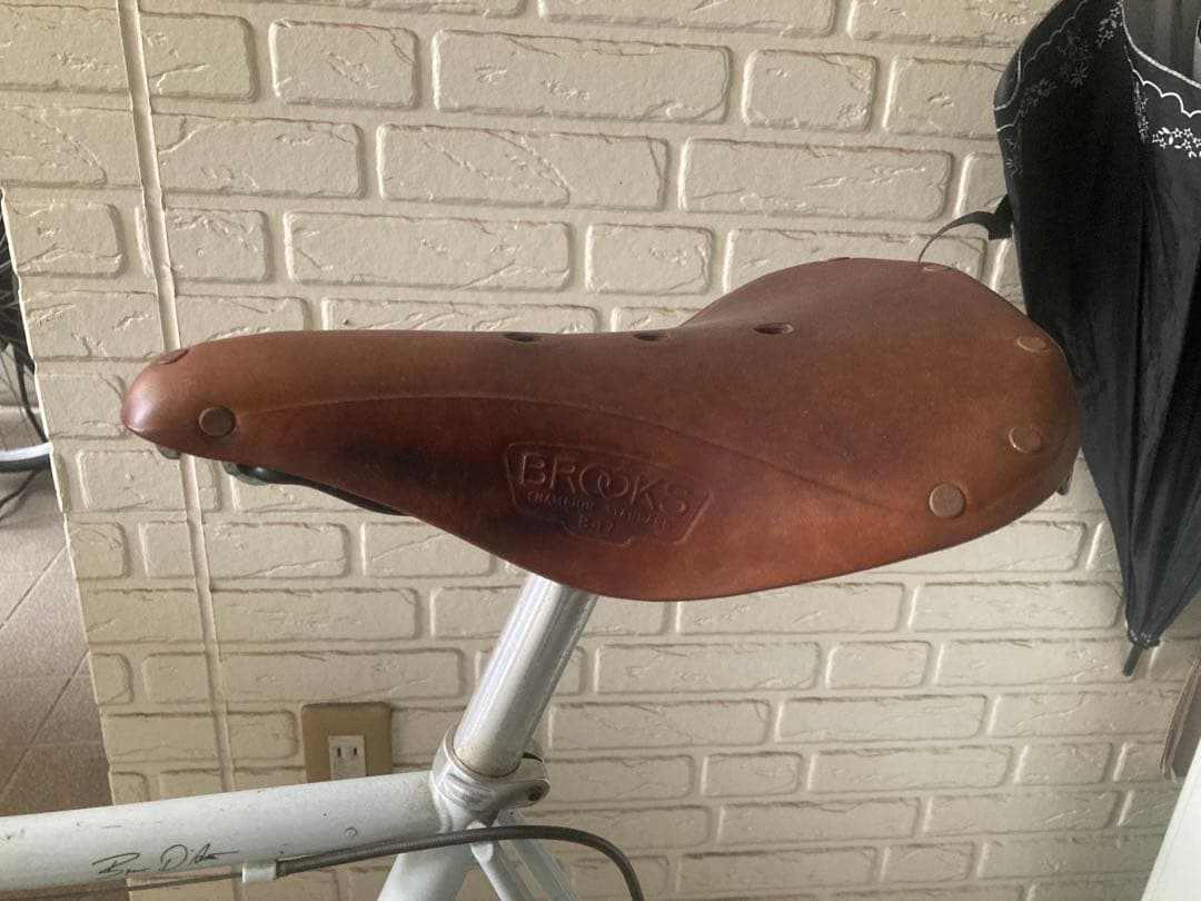 BRUNO ミニベロ BROOKSサドル