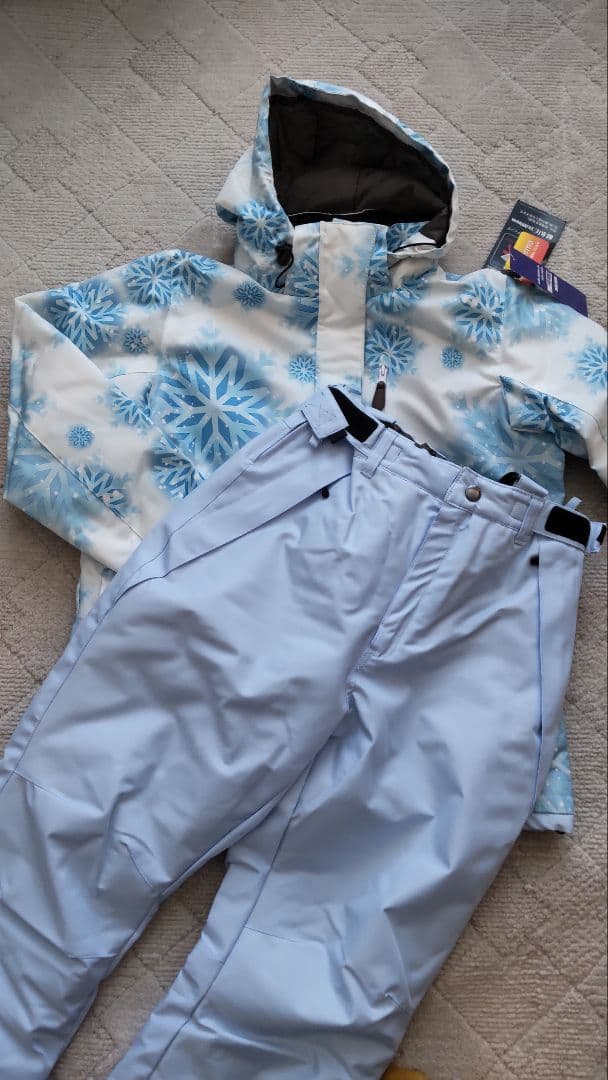 サイズLL スキーウェア レディース スキースーツ 防寒着 スノーウェア 新品