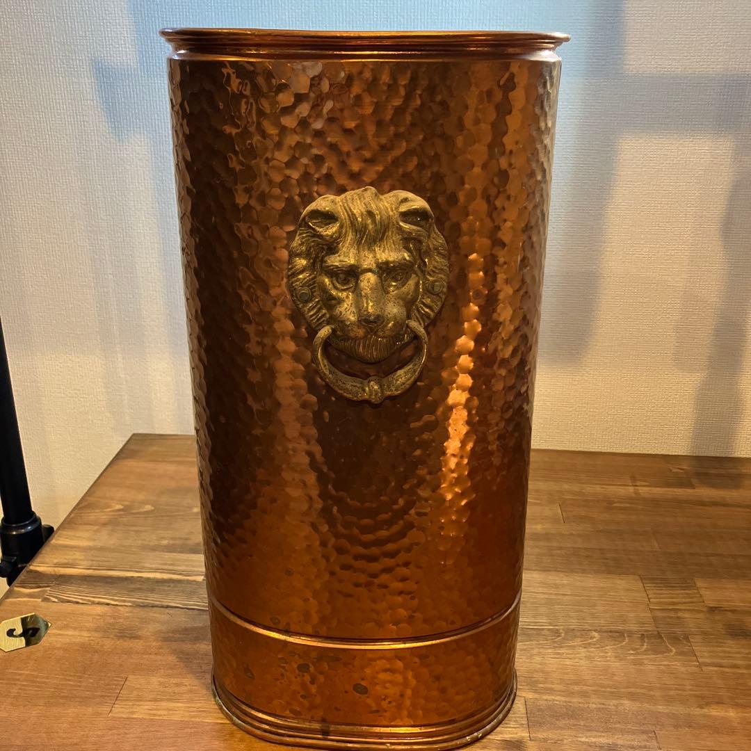 ライオン　傘立て　銅　アンティーク　激レア　オランダ製