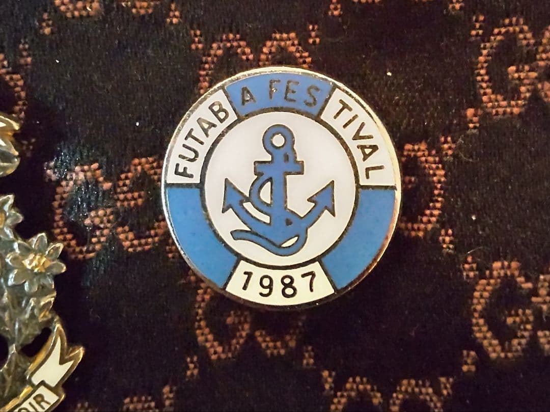 ✨！校章雙葉学園サブFBバッジ25周年記念バッジ