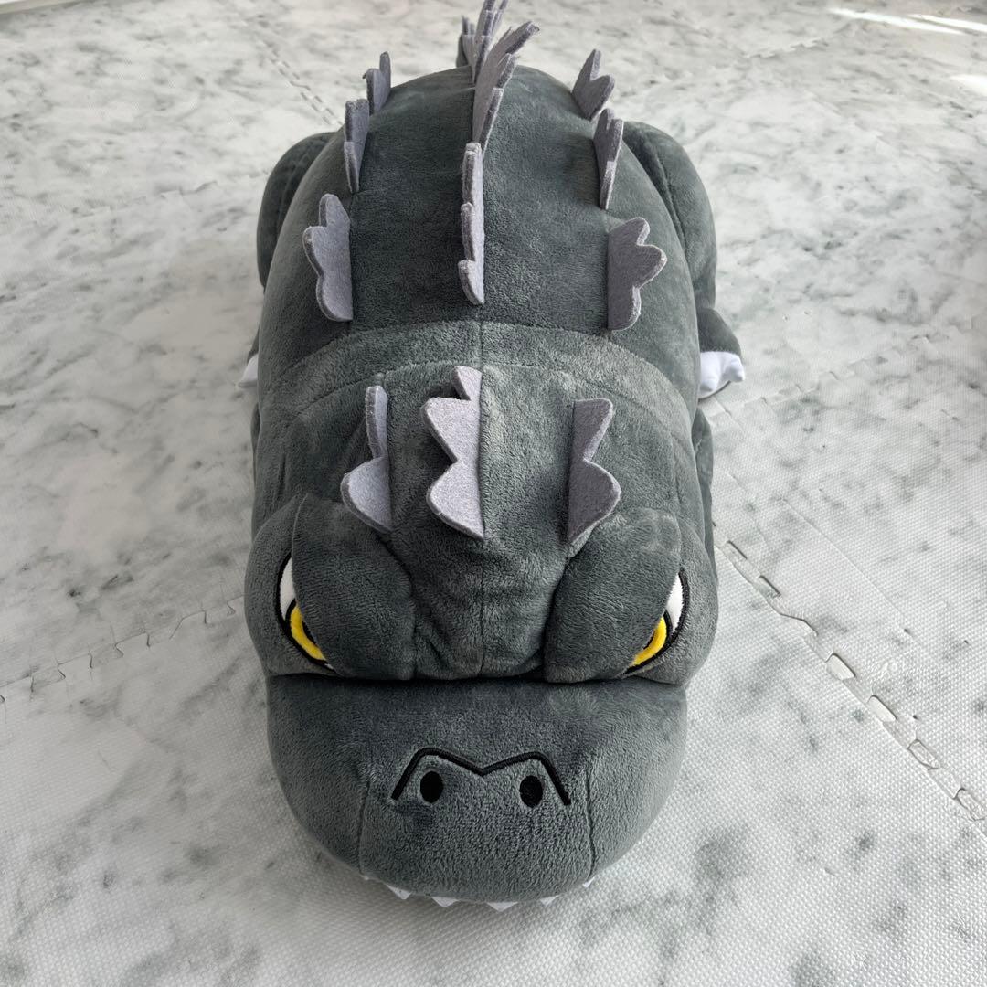 しまむら ゴジラ ダイカットクッション　ぬいぐるみ