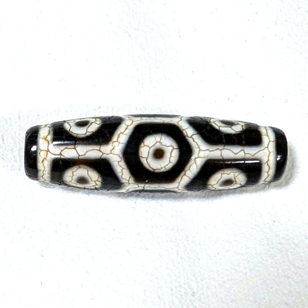 亀甲長寿九眼天珠（西蔵・老礦・龍紋）