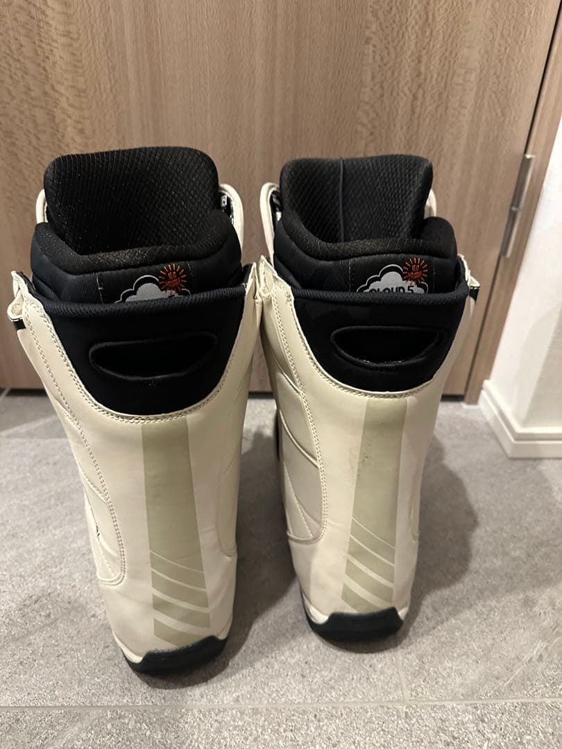 NITRO スノーボードブーツ ホワイト/ブラック