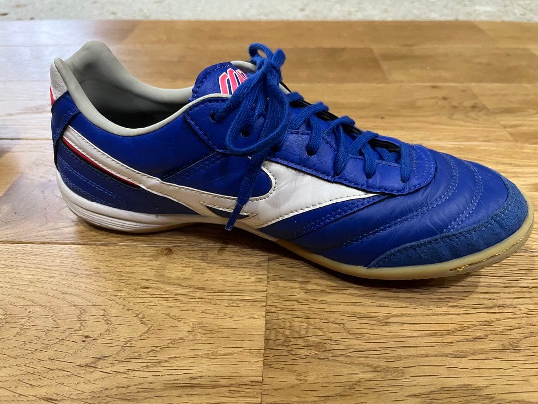 ミズノ　モレリアMizuno MORELIA in ブルー フットサルシューズ