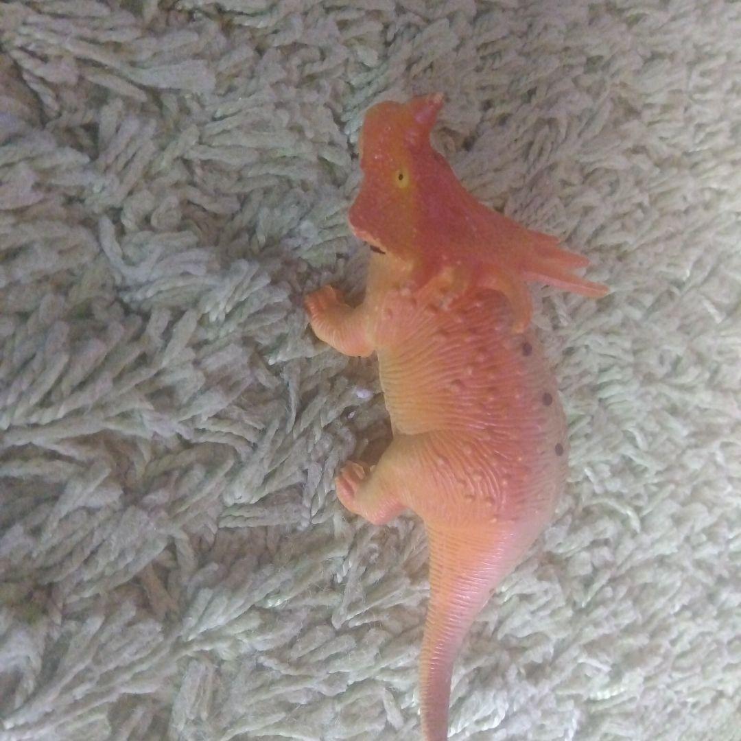 よく分からん恐竜