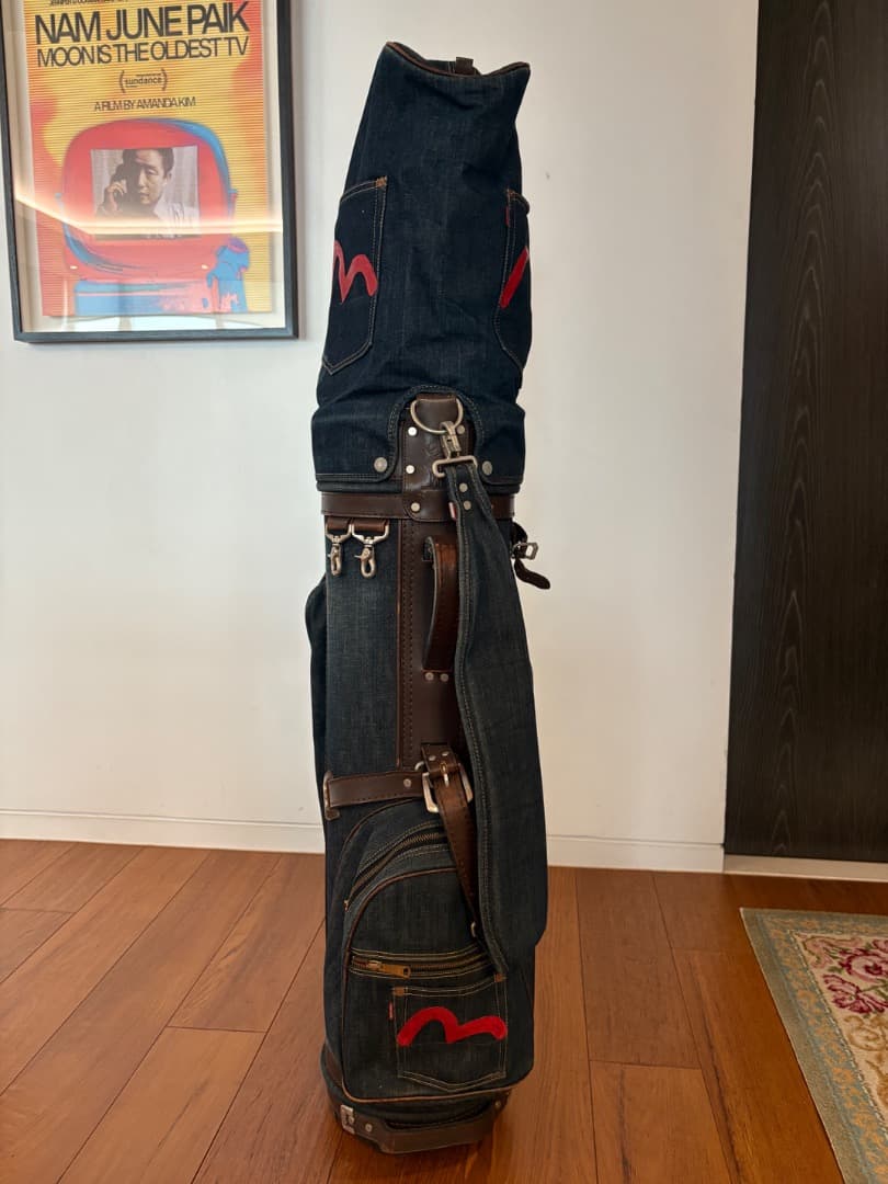 デニムキャディバッグ 赤い刺繍