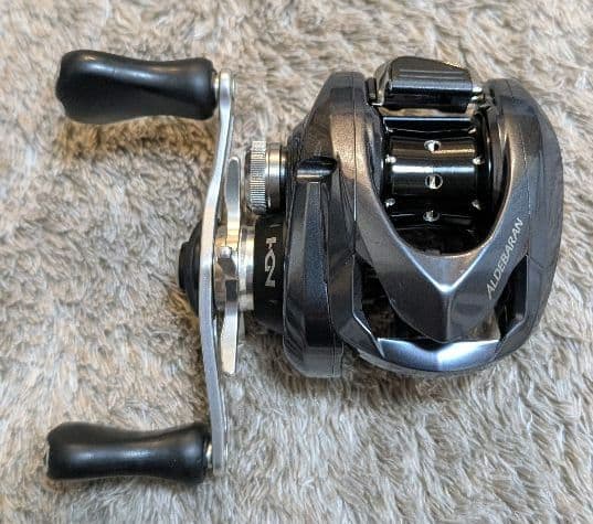 シマノ　アルデバラン１８　MGL