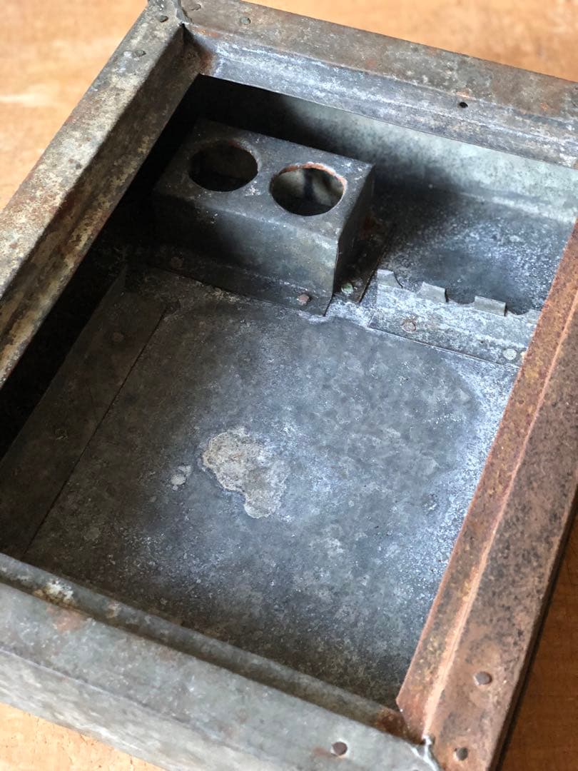 錻力の硯箱　文箱　ブロカント　ブリキ