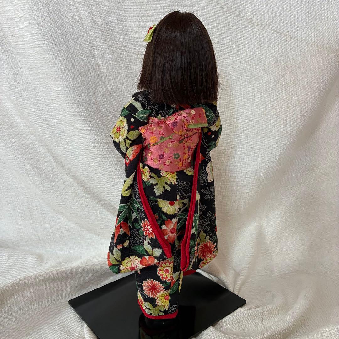 三輪輝子　市松人形