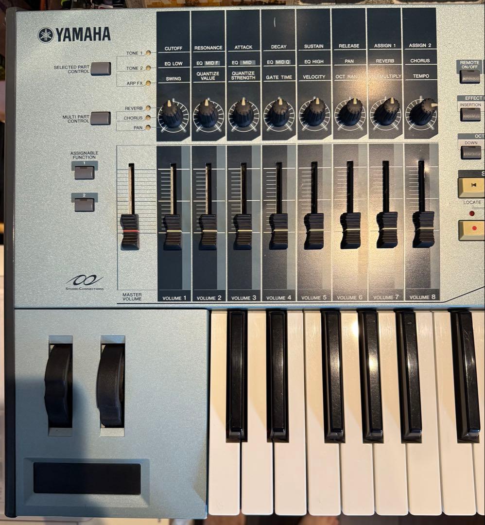 最終値下げ YAMAHA MOTIF XS6 シンセサイザー