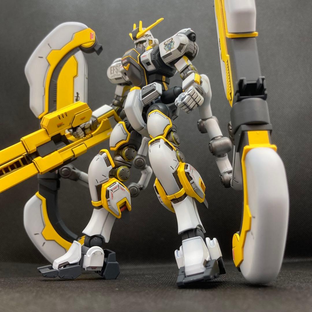 ガンプラHG1/144 アトラスガンダム全塗装完成品