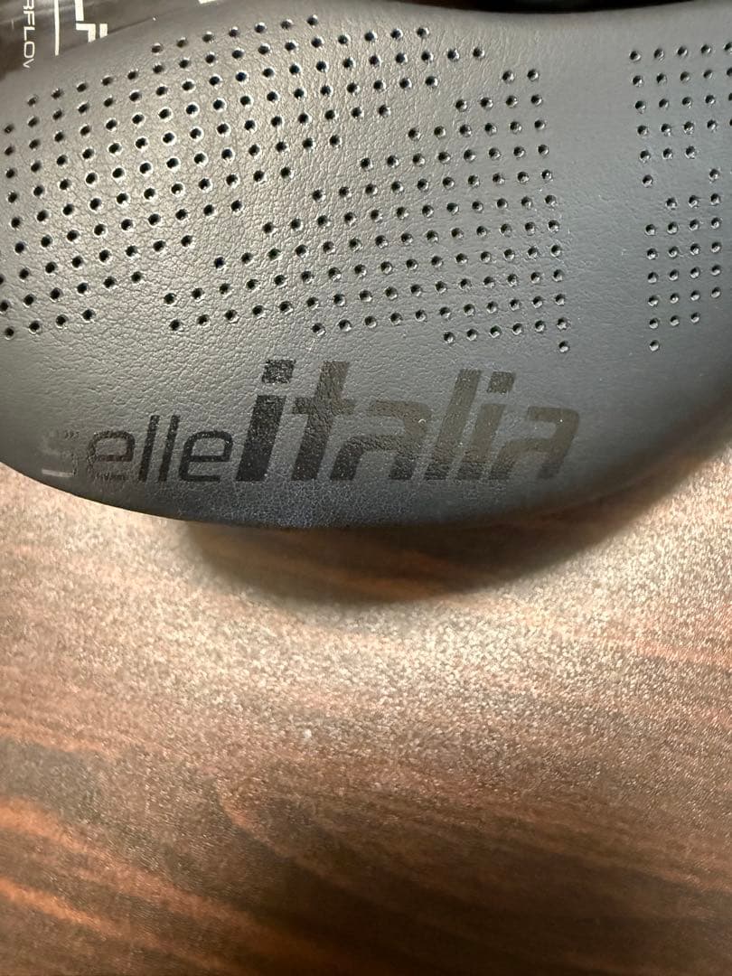 パーツ Selle Italia SLR Boost Superflow 130mm