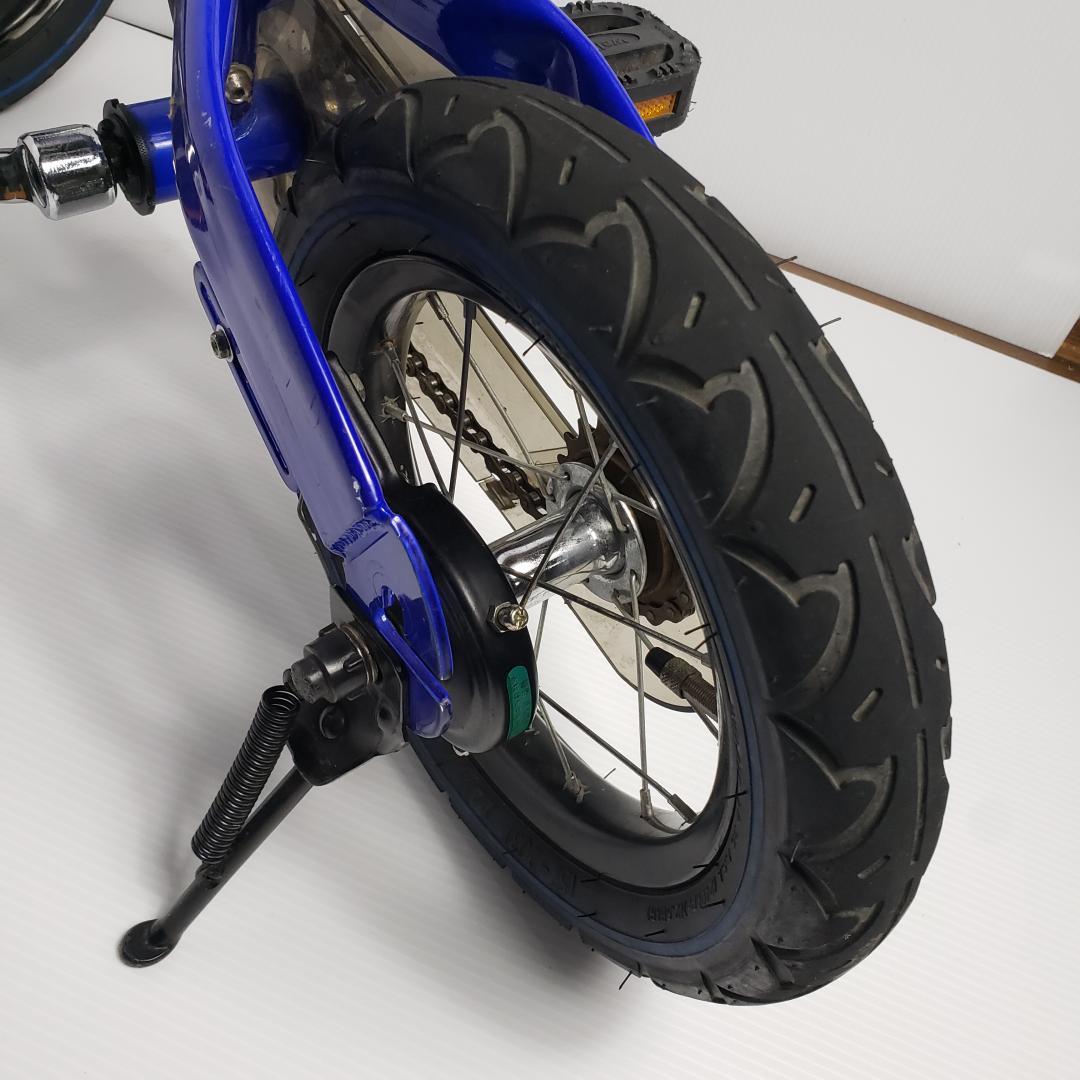 へんしんバイク　ブルー　青　スタンド付き　ペダル付き