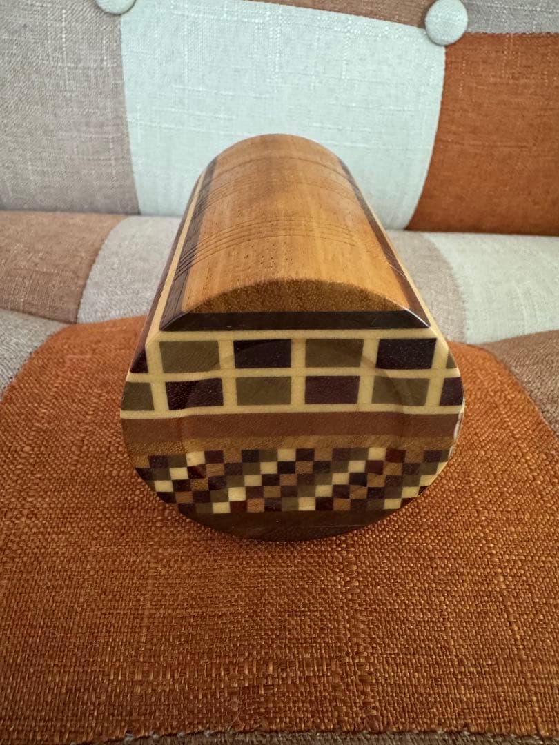 箱根寄木細工 ムク　円筒形茶筒　価格交渉お気軽に。