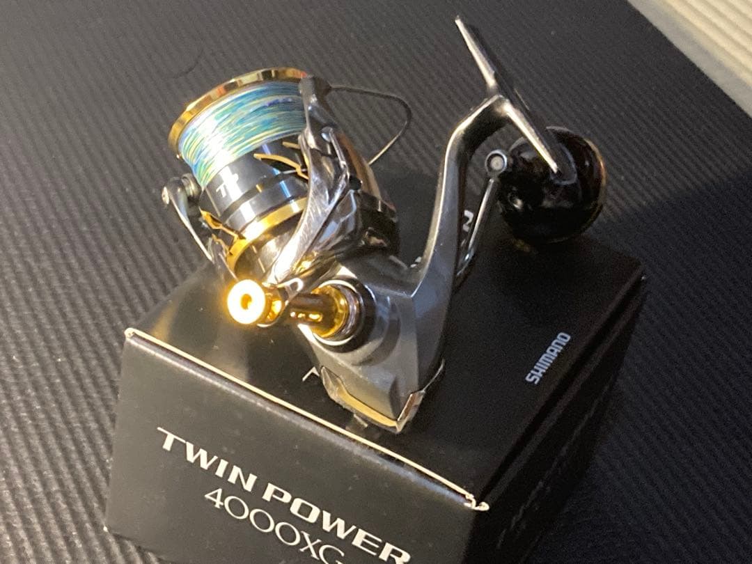 SHIMANO 20TWIN POWER ツインパワー4000XG 中古
