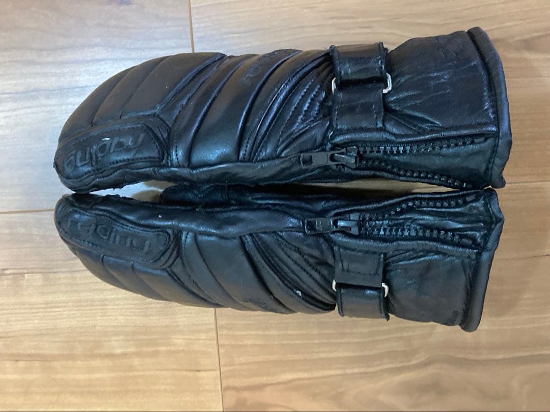 ロイシュ　スキーグローブ　レーシングスピリット ミトン　サイズ８　ブラック