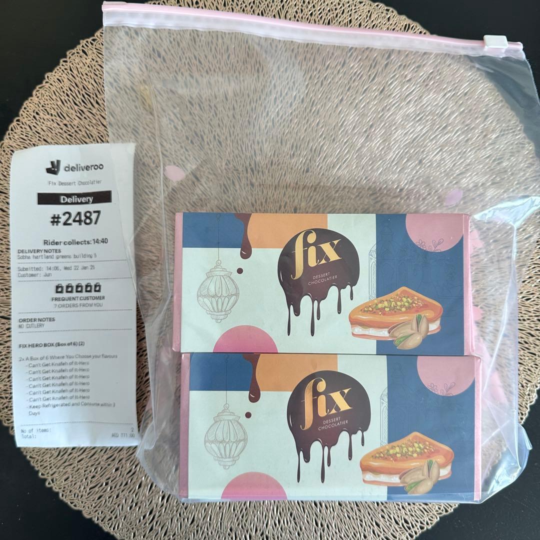 ゆい　Fix Dessert Chocolatier 2枚