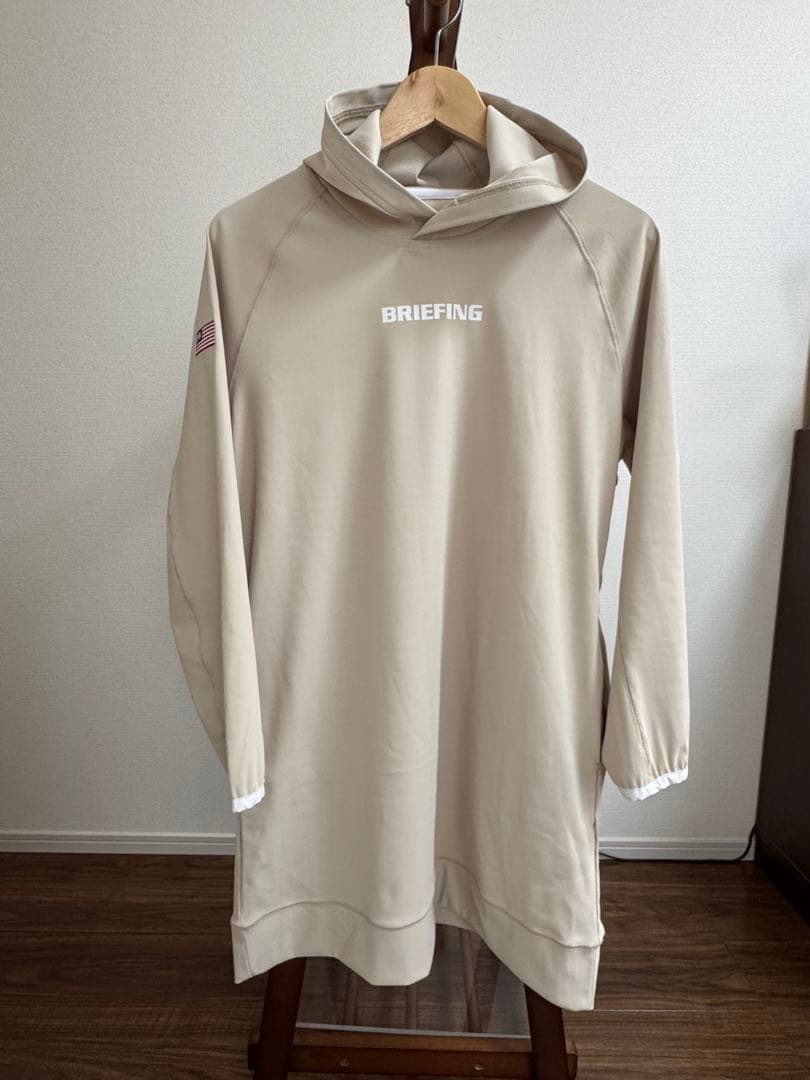 BRIEFING フード付きワンピース ベージュ