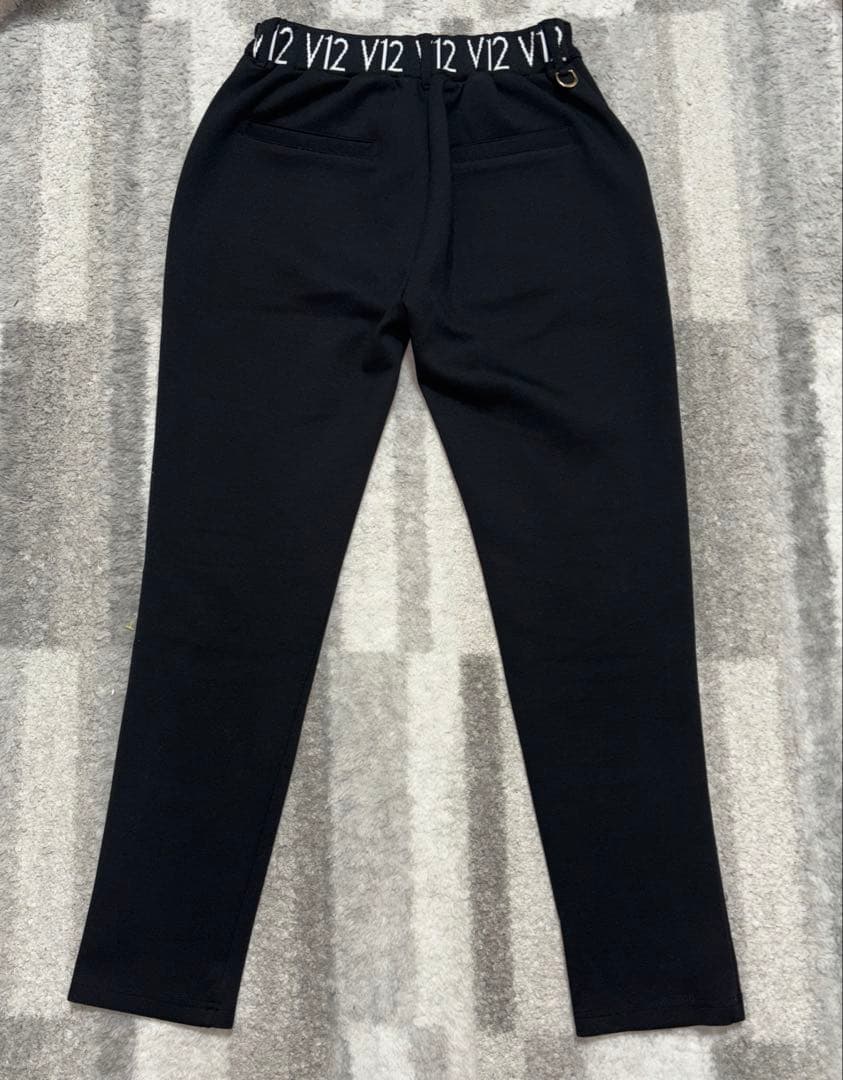 V12 ヴィ・トゥエルヴ ゴルフパンツ1(M) レディースゴルフウェア　黒