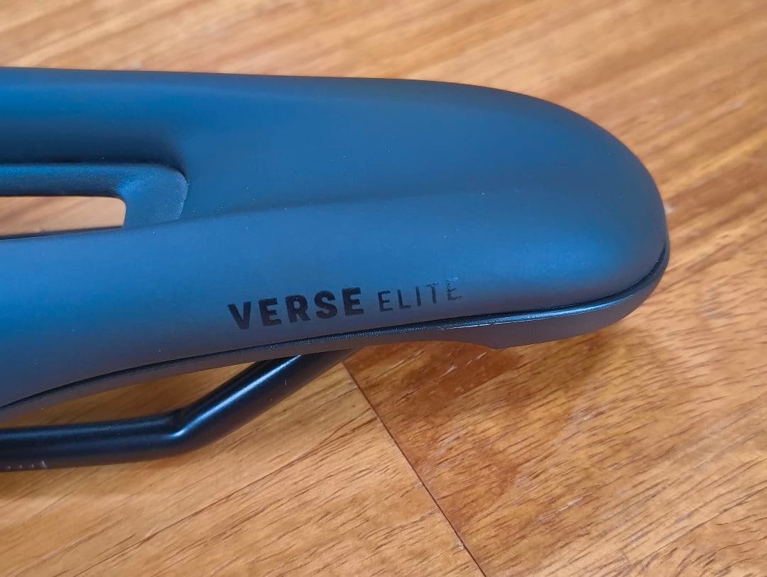 TREK VERSE SHORT ELITE サドル 145mm 中古美品