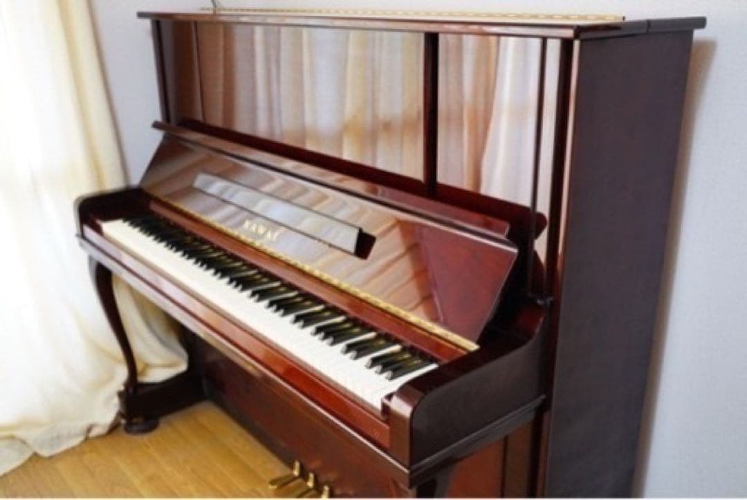 KAWAI アップライトピアノ バーチの木目