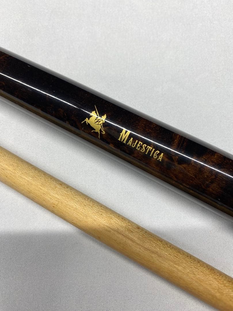 MEZZ MAJESTICA ビリヤードキュー
