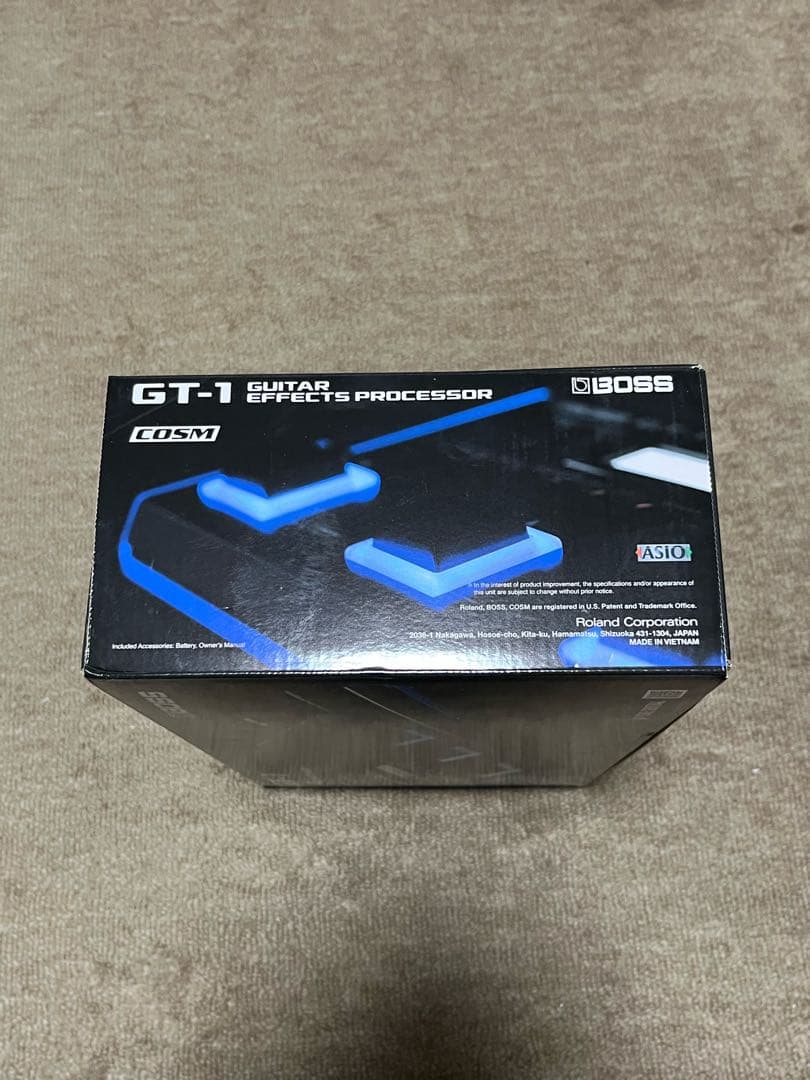 少し値下げ！BOSS GT-1 ギターエフェクター　教科書付き！