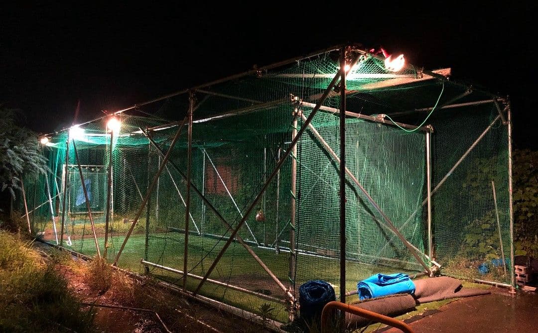 屋根付き18m可動式バッティングゲージ