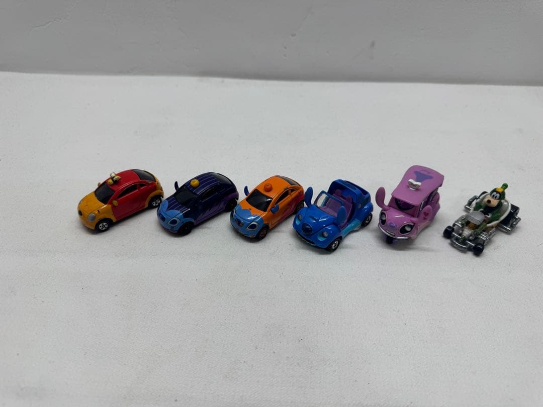 トミカ　ディズニー　48台まとめ売り　ケース付き！