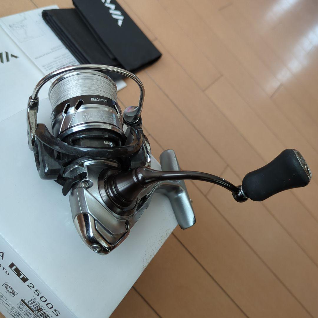 【値下げ】DAIWA 18カルディアLT 2500S
