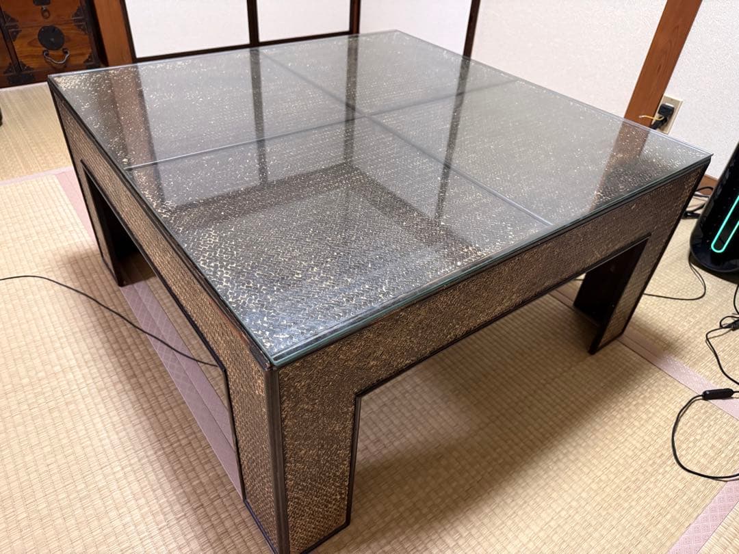 アジアン木製ガラステーブル