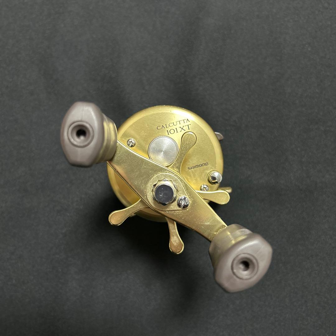 SHIMANO CALCUTTA 101XT 左巻き　外箱、説明書、付属品付き