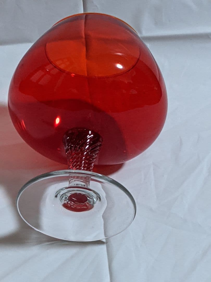 レトロ。ブランデーグラス。ワイングラス。