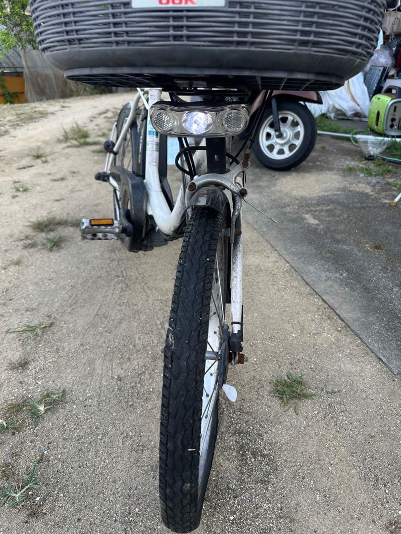 引き取り限定！ヤマハ電動アシスト自転車 パス！ホワイト・バッテリー２個