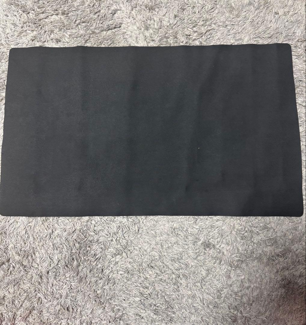 ポケカ　ホウオウチャンピオンプレイマット　海外