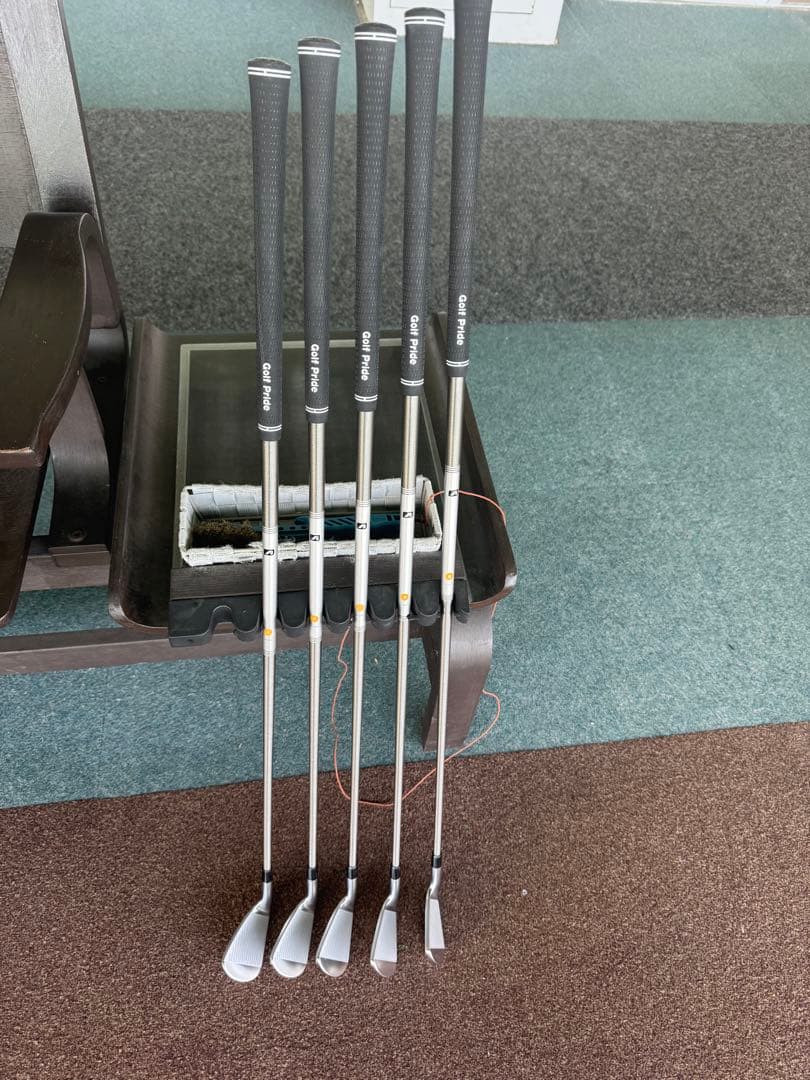 スリクソンzxi5 スチールファイバーi80cw 6, 7, 8, 9,p