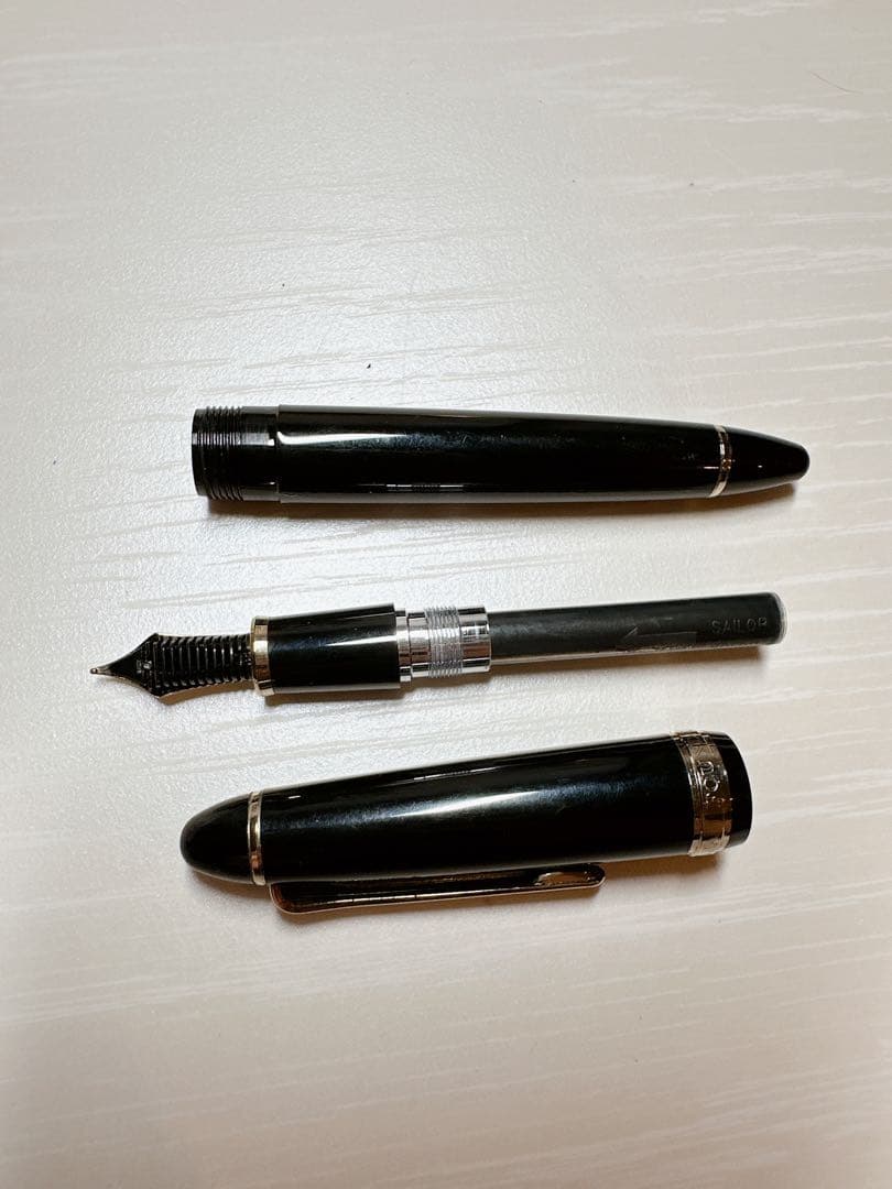 セーラー　SAILOR 万年筆FOUNDED 1911 ペン先14K